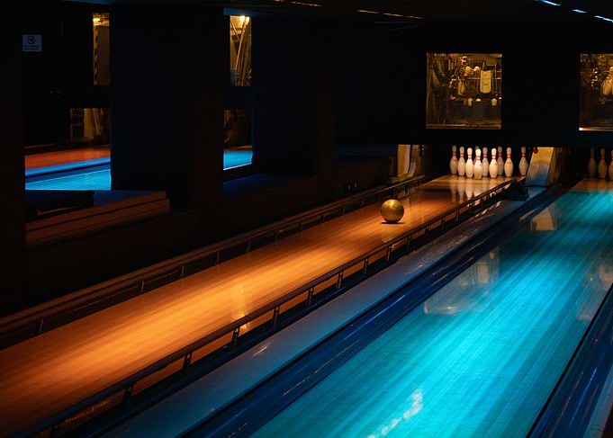 Silence of bowling
