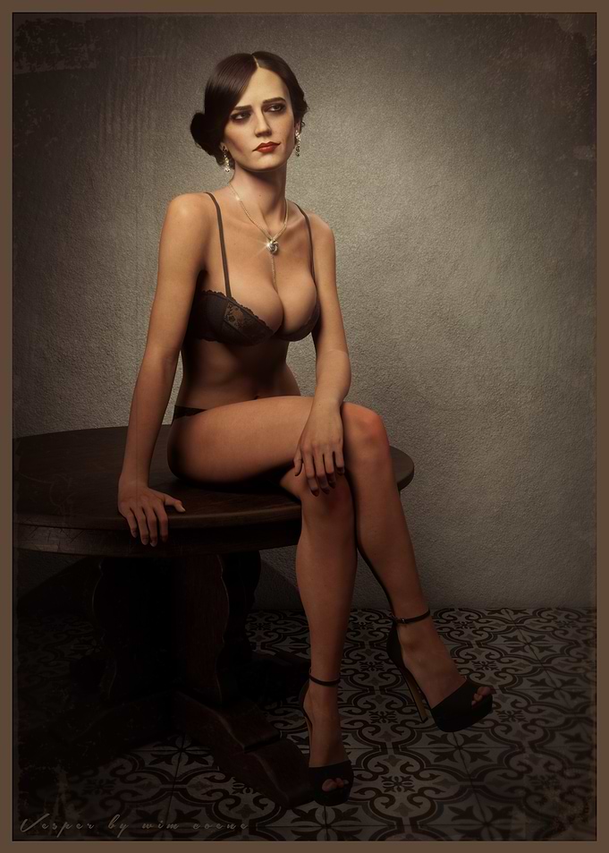 Vesper Lynd - Casino Royale - Eva Green - Lingerie Color
