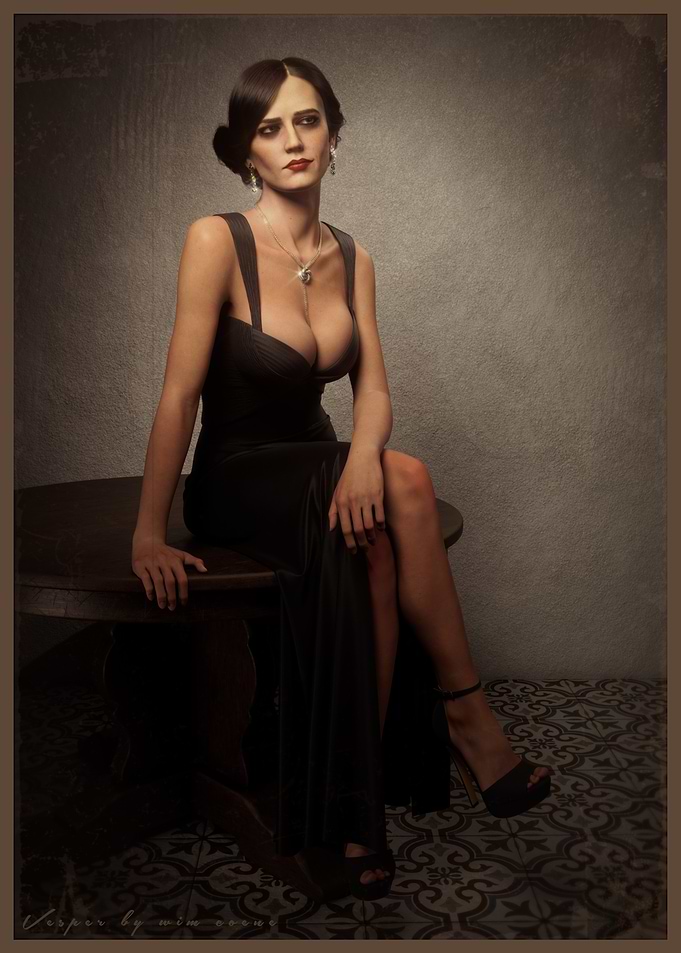 Vesper Lynd - Casino Royale - Eva Green - Dress Color
