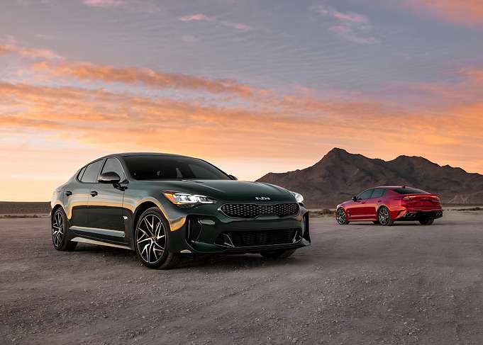 Kia Stinger Green & Red