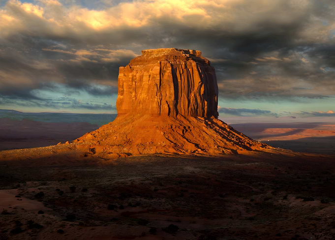 Monument Valley Sunset