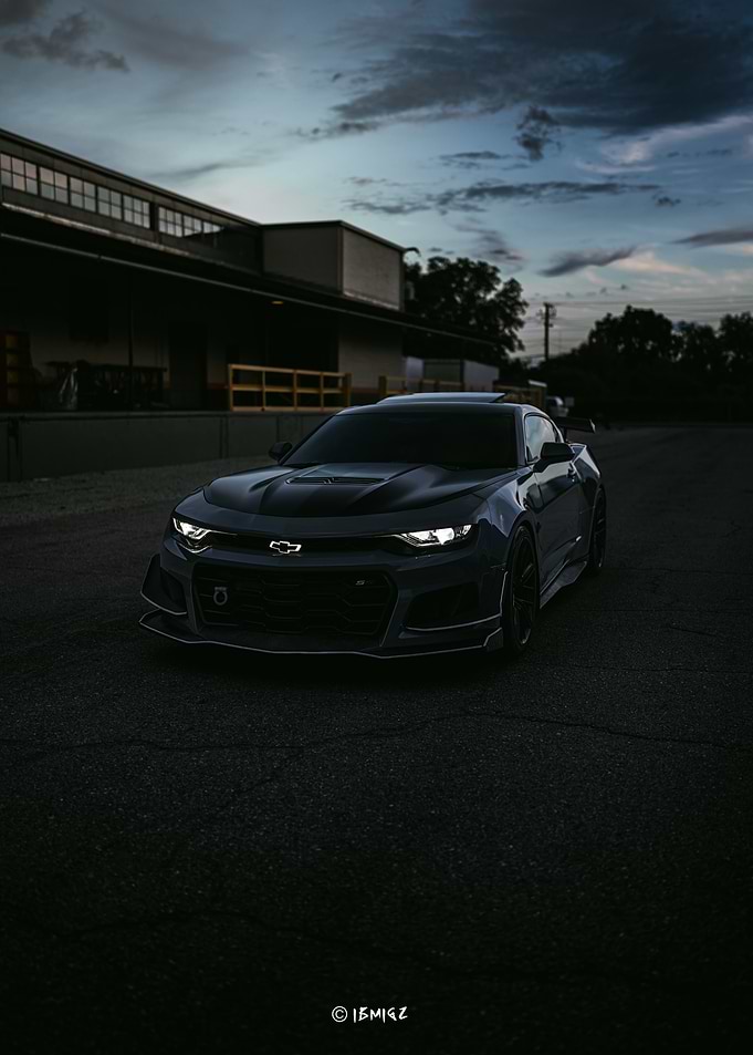 Lurkin Maro