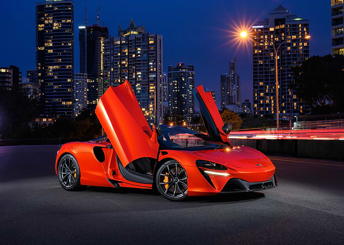 McLaren 765LT Spider