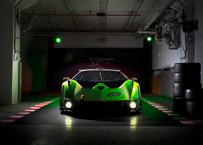 Lamborghini Essenza SCV12
