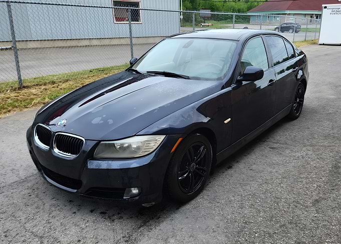 BMW 3 Series Sedan