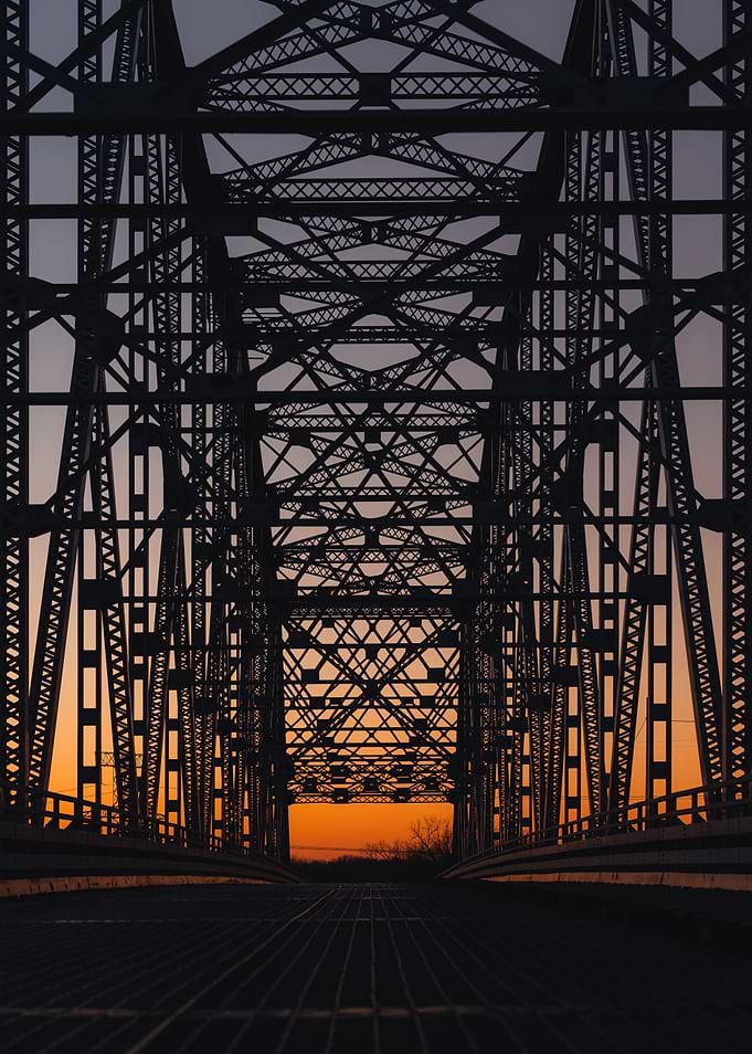 Chain of rocks bridge