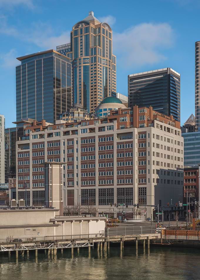 Emerald City Elegance
