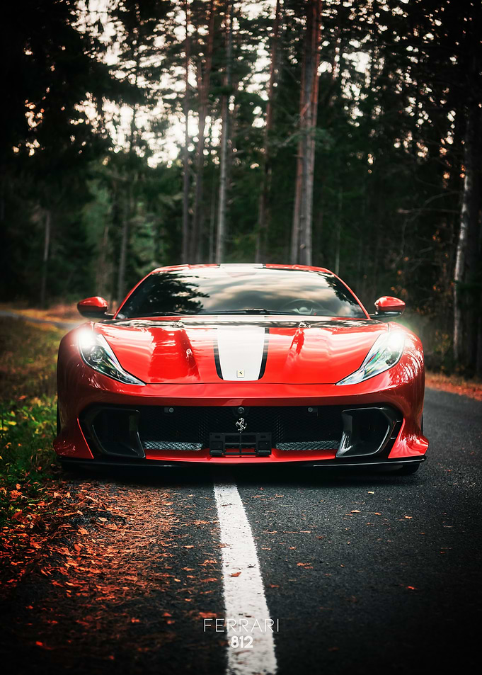 Ferrari 812