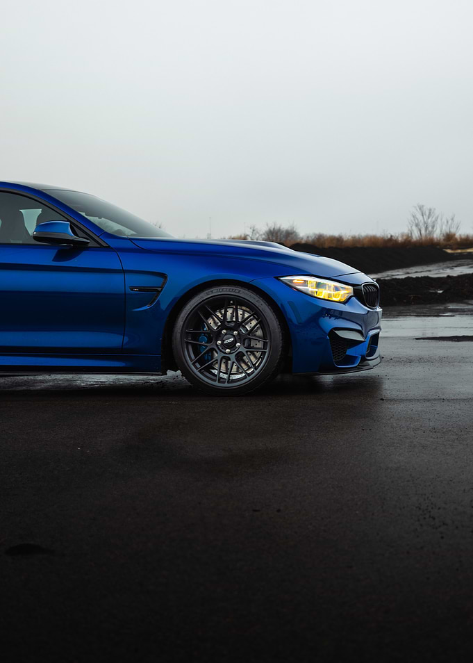 Blue BMW M4