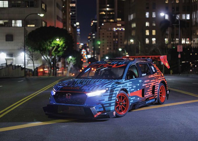 Honda CR-V Hybrid Race Car