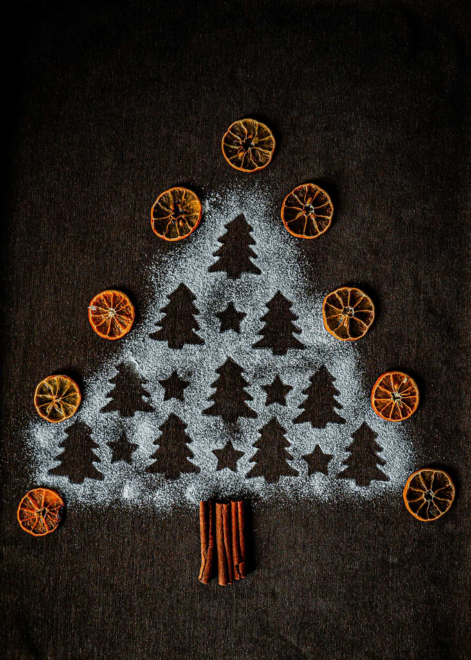 Christmas Tree with Oranges
