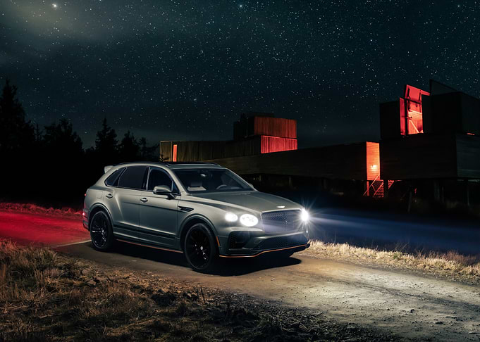 Bentley Bentayga Night Drive