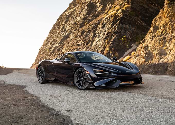 McLaren 765LT Supercar