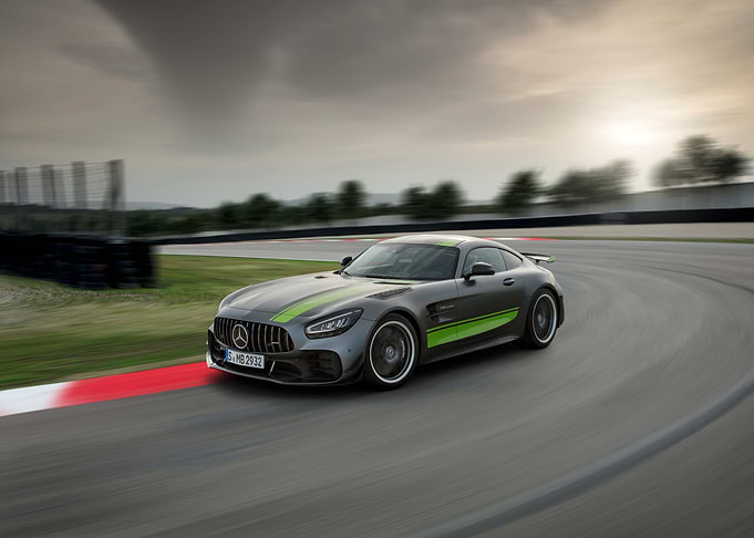 Mercedes-AMG GT R