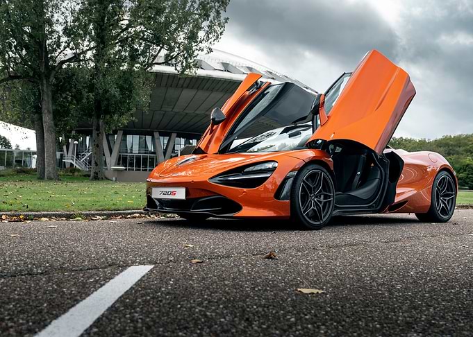 Orange McLaren 765LT