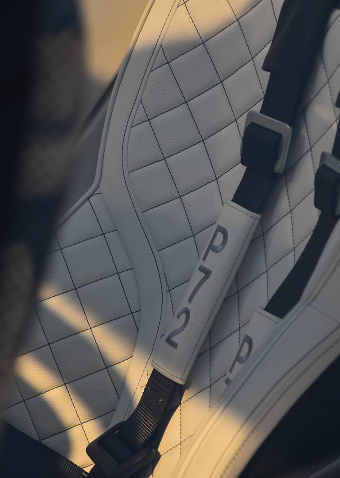 De Tomaso P72 detail