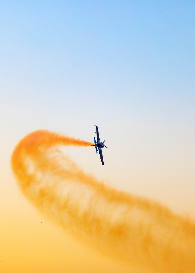 Airplane Smoke Trail