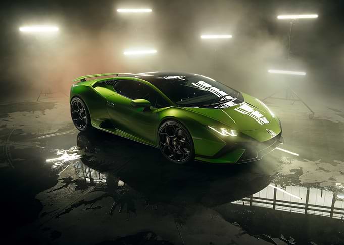 Green Lamborghini Huracan