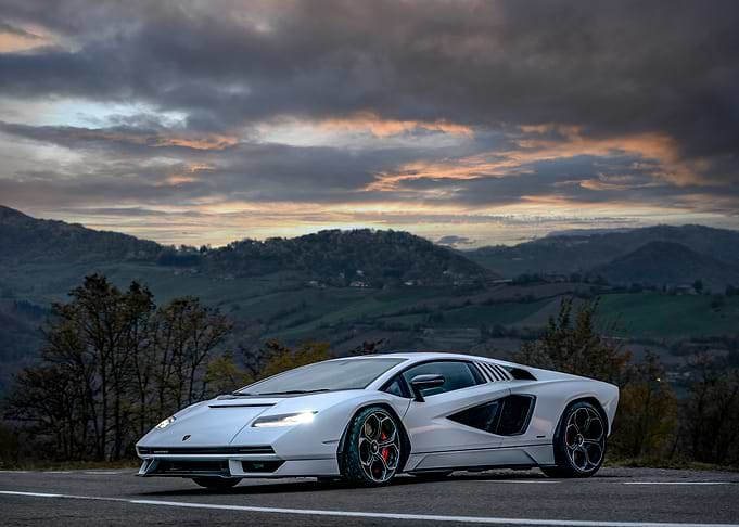 White Lamborghini Countach