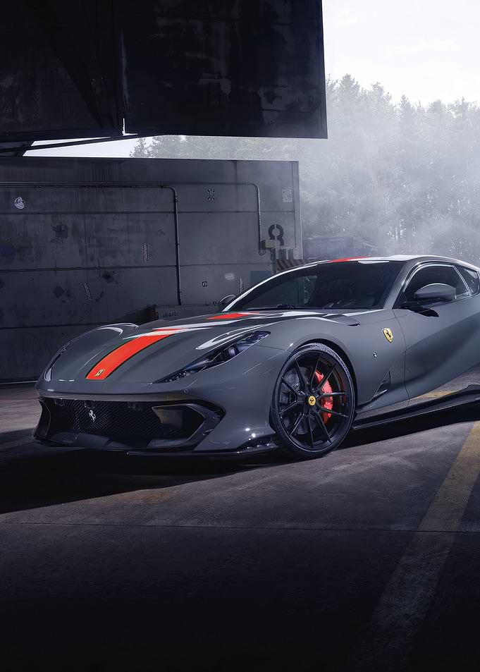 Ferrari 812 Superfast