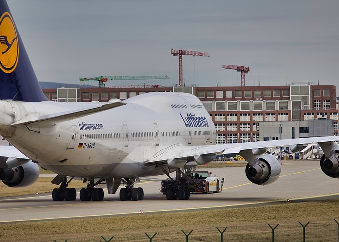 Lufthansa Boeing 747