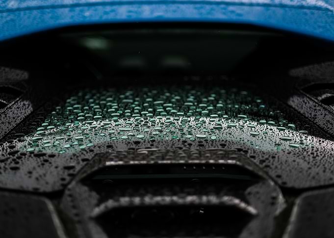 Water Drops on Lamborghini Huracan Tecnica