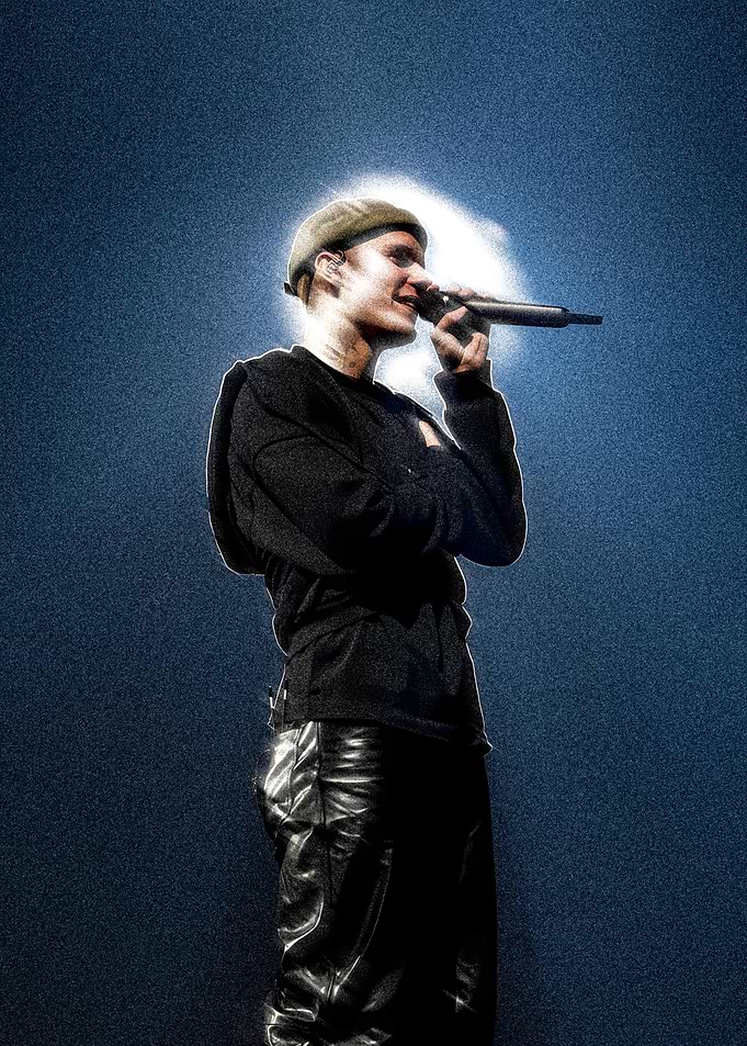 Justin Bieber Glow