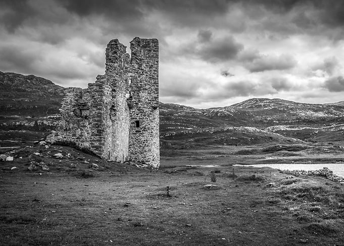 Ruined Ardvrek Castle