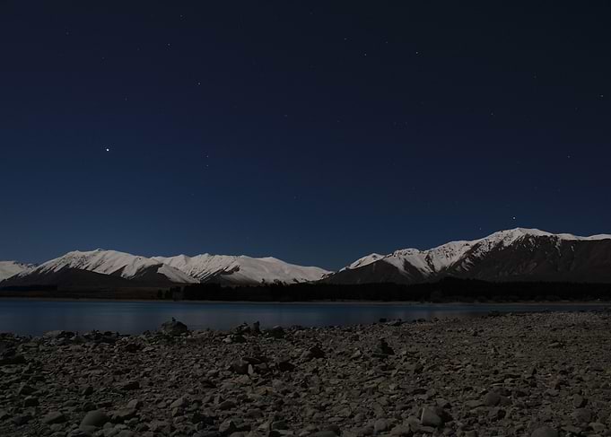 Night Sky Mountains - Lake Tekapo