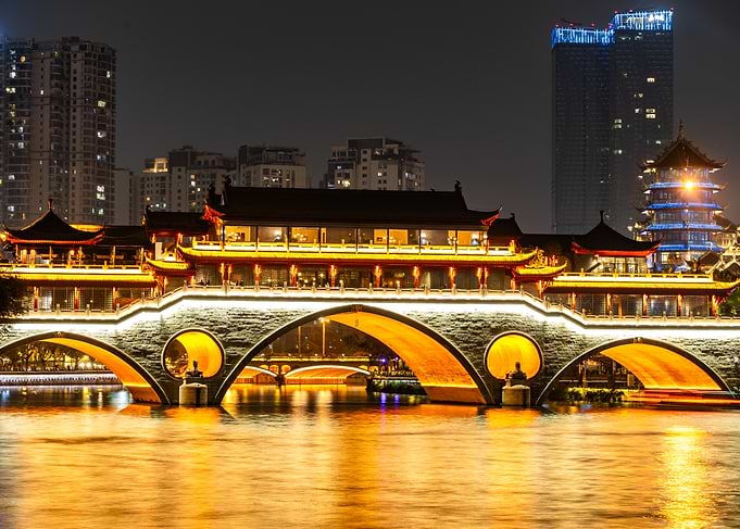 Anshun Bridge in Chengdu