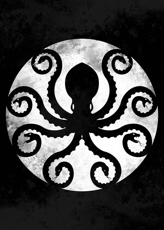 Octopus Snake and Moon