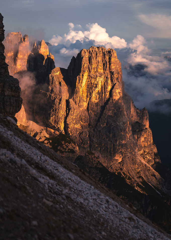 Golden Mountain Peaks