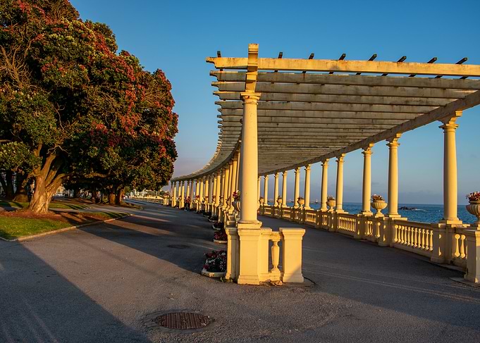 Coastal Colonnade