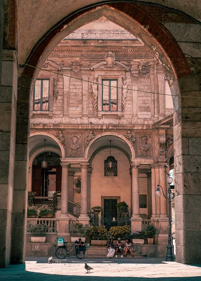 Milan 009