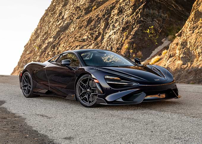 McLaren 765LT Supercar