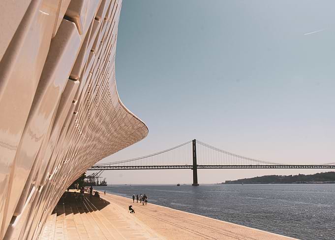 Modern Architecture & Bridge