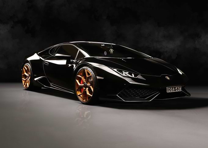 Black Lamborghini Huracan