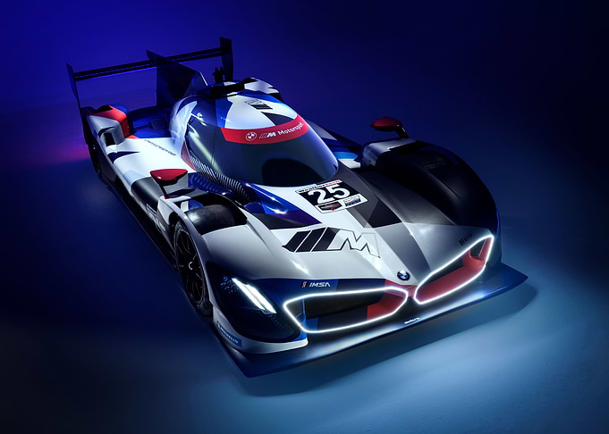 BMW M Hybrid V8 Race Car