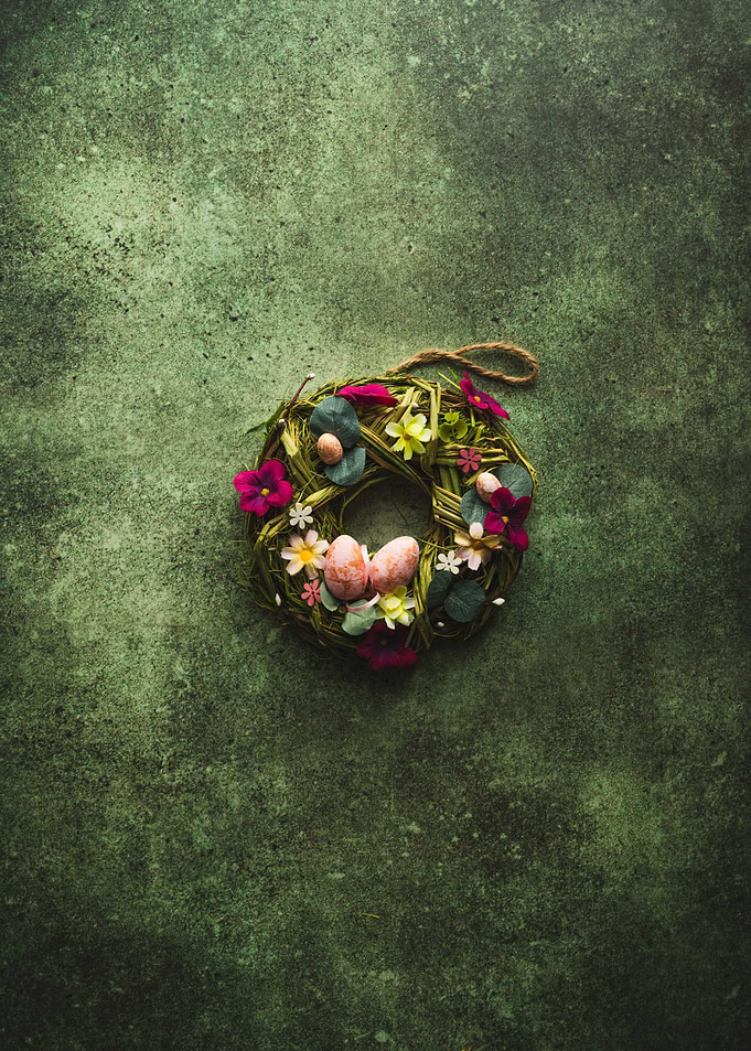 Easter Wreath with Eggs