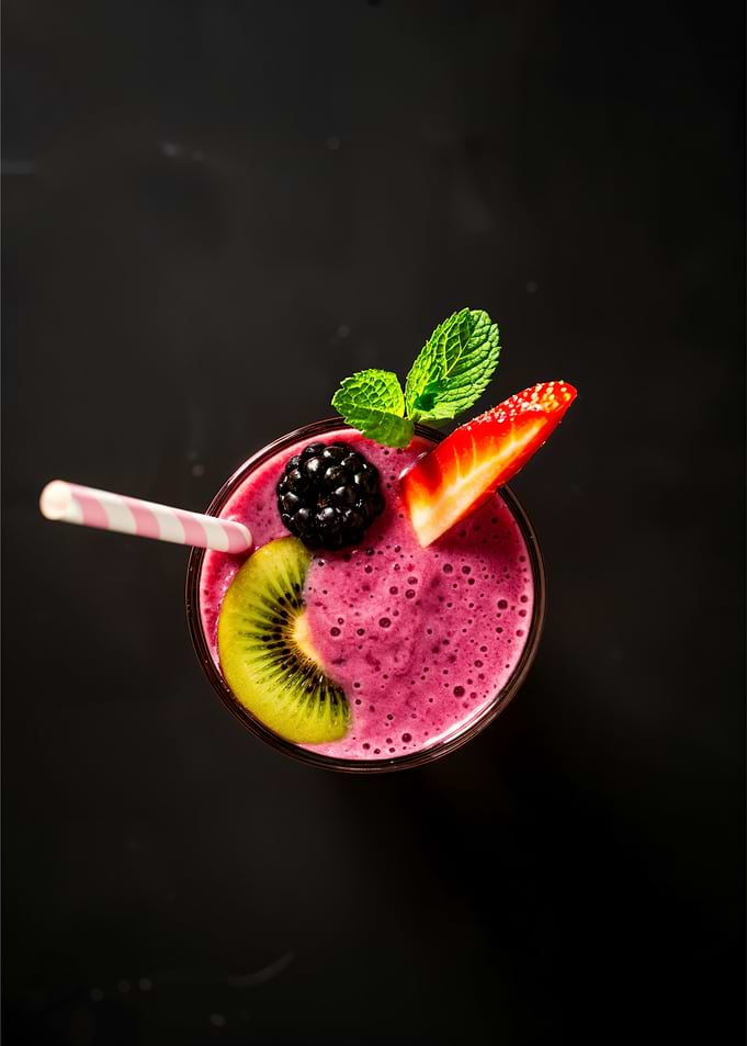 Berry Smoothie with Kiwi