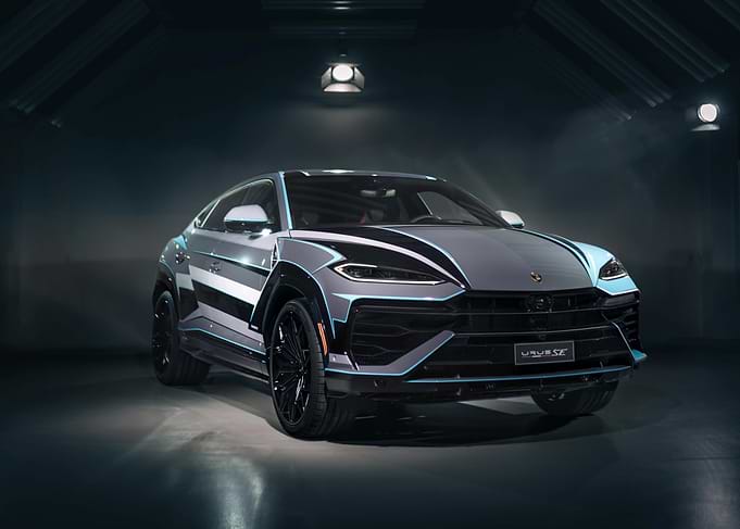 Lamborghini Urus Graphite Capsule