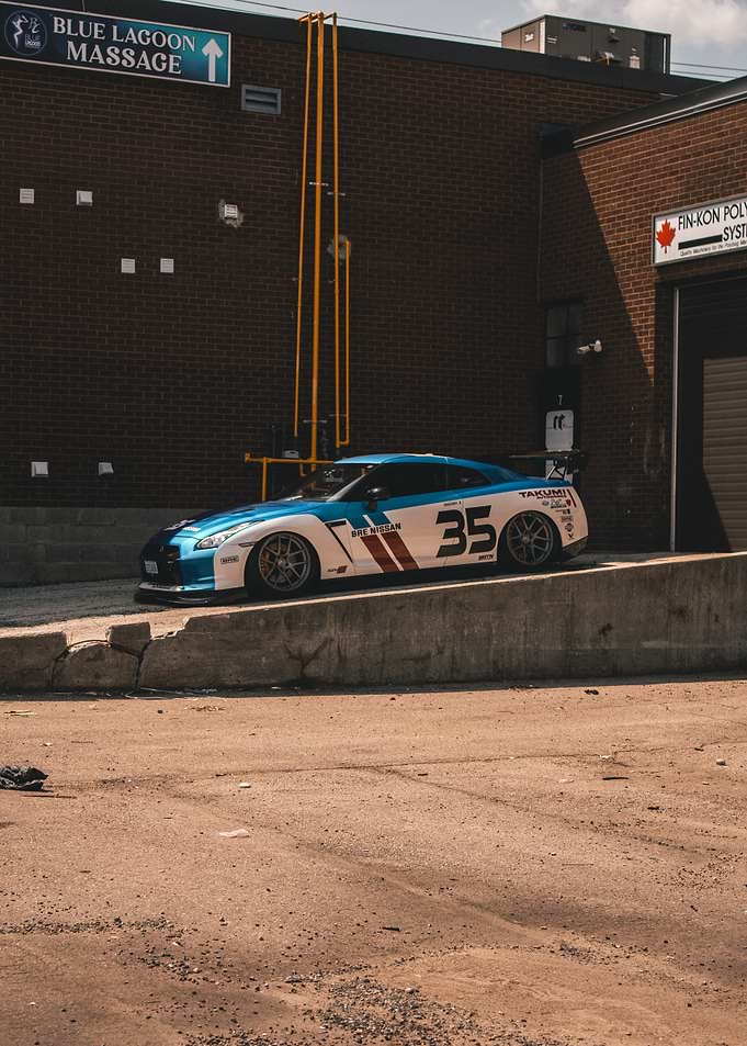 Nissan R35 GTR