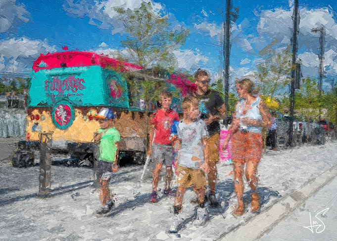 Family Day at the Food Truck
