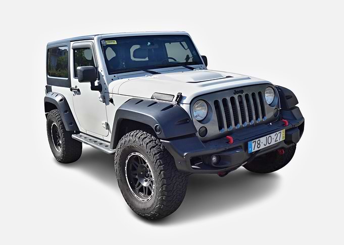 White Jeep Wrangler