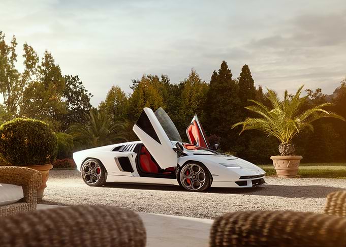 Lamborghini Countach LPI 800-4