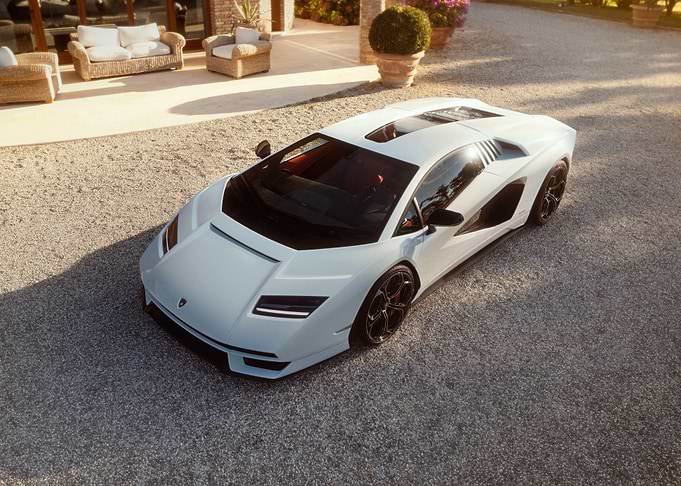 White Lamborghini Countach
