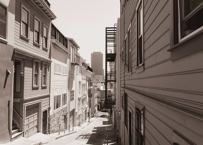 San Francisco Alleyway