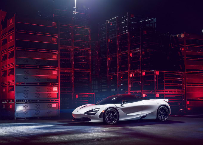 White McLaren 720S