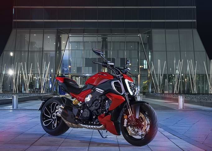 Red Ducati Streetfighter V4