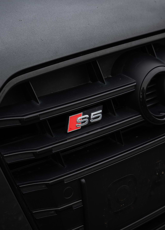 Audi S5 Gril